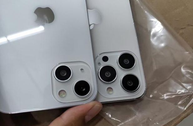 荔城苹果手机维修分享iPhone 13‌机模长什么样 